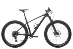 Specialized Fuse Comp Carbon 6Fattie Medium Bike - 2018