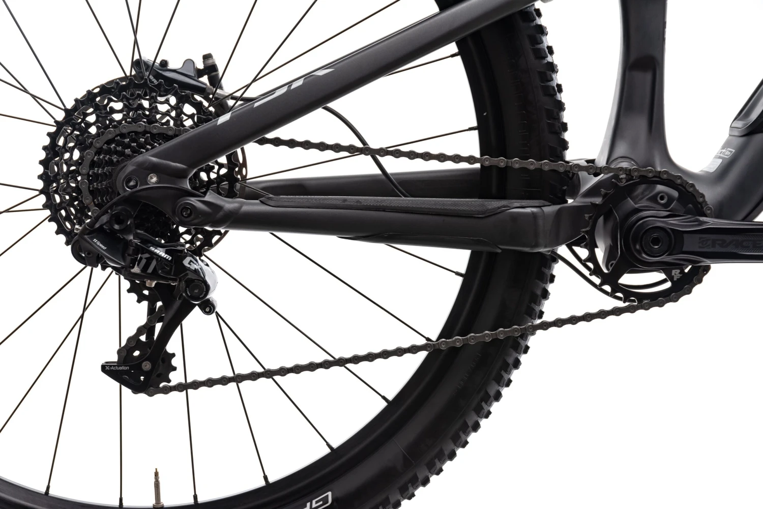 Specialized Camber Comp Carbon 29 Large Bike - 2018 - Image 4