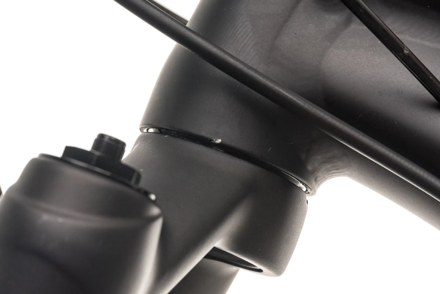 Specialized Fuse Comp 6Fattie Mountain Bike - 2018, Medium - Image 9