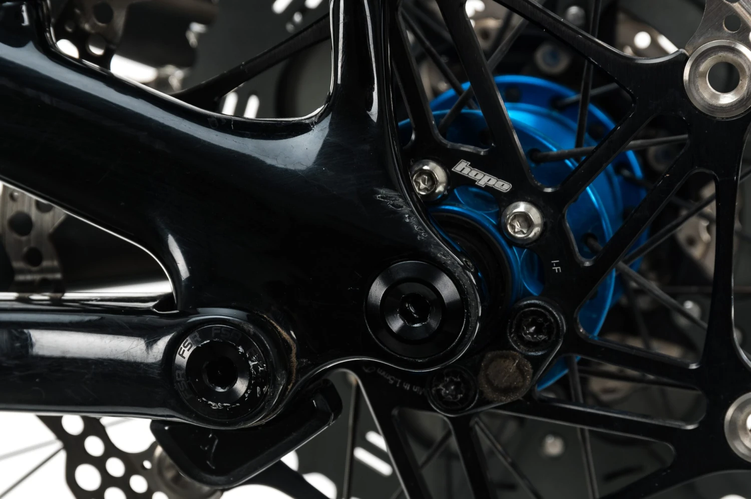 Specialized Turbo Levo SL Mountain E-Bike - 2020, Medium - Image 9