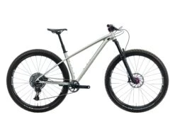 Specialized Fuse Expert 29 Mountain Bike - 2020, Medium