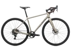 Specialized Sequoia Expert 54cm Bike - 2017