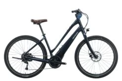 Specialized Turbo Como 3.0 650b Low Entry Commuter E-Bike - 2021, Large
