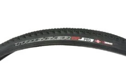 Specialized Trigger Pro 2Bliss Tire 700c X 38mm 60 TPI Tubeless Endurant - Excellent