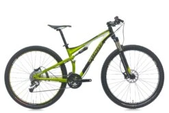 Specialized Epic Comp Medium Bike - 2011